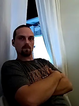 VitaminmanFL online show from 10/26/25, 01:50