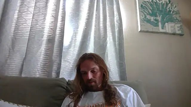 VitaminmanFL online show from 11/11/25, 03:07