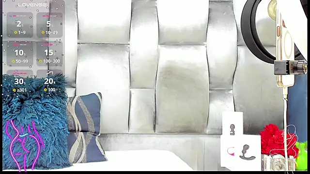 CamilaBenitez online show from 09/10/25, 07:46