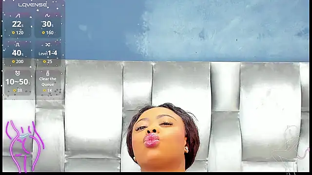 CamilaBenitez online show from 10/05/25, 01:35