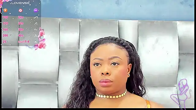 CamilaBenitez online show from 11/25/25, 12:55