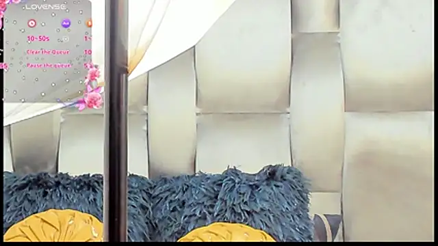 Snapshot of CamilaBenitez chatting on 07/12/26, 02:45 CamilaBenitez online show from 07/12/26, 02:45