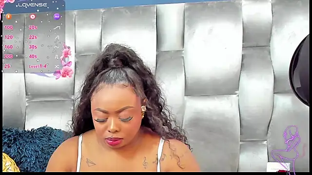 CamilaBenitez online show from 03/14/26, 11:00