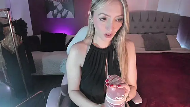 Anttonia Rose online show from 03/20/25, 02:42