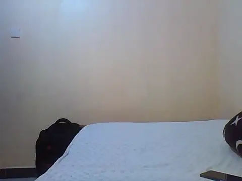 Snapshot of princess-cutie12 chatting on 04/07/26, 08:27 princess-cutie12 online show from 04/07/26, 08:27