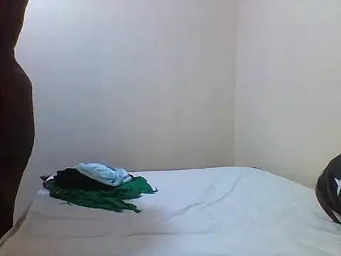 Snapshot of princess-cutie12 chatting on 03/28/26, 06:53 princess-cutie12 online show from 03/28/26, 06:53