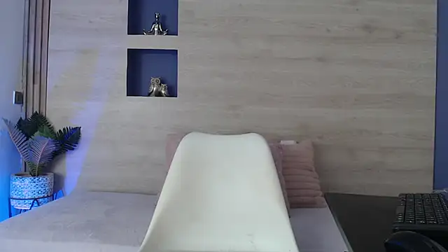 Dakotagloss online show from 04/17/26, 09:06