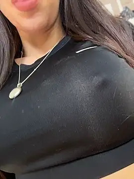 Nicolle foxy online show from 07/08/26, 03:56