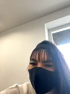 Snapshot of Nicolle_foxy chatting on 11/09/25, 06:12 Nicolle foxy online show from 11/09/25, 06:12