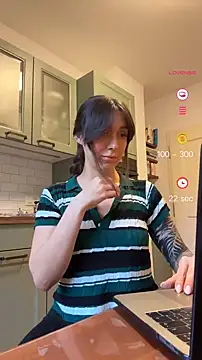 emiliasommer online show from 10/06/25, 04:19