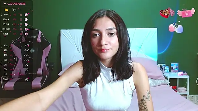 Snapshot of Mei_Kelly chatting on 03/12/25, 12:31 Mei Kelly online show from 03/12/25, 12:31