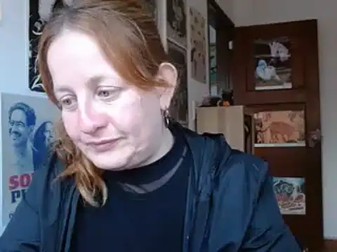 Snapshot of ViioletaMora chatting on 06/25/26, 10:15 ViioletaMora online show from 06/25/26, 10:15
