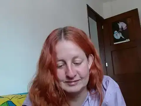 Snapshot of ViioletaMora chatting on 10/09/25, 06:08 ViioletaMora online show from 10/09/25, 06:08