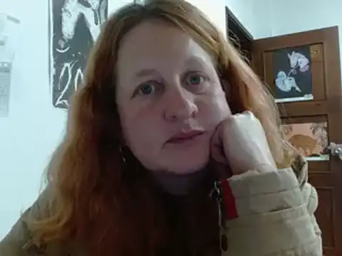 Snapshot of ViioletaMora chatting on 03/25/26, 02:01 ViioletaMora online show from 03/25/26, 02:01
