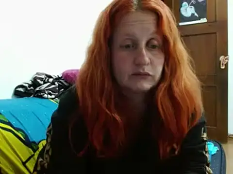 Snapshot of ViioletaMora chatting on 09/23/25, 04:08 ViioletaMora online show from 09/23/25, 04:08