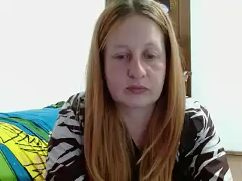 ViioletaMora online show from 11/24/25, 03:17