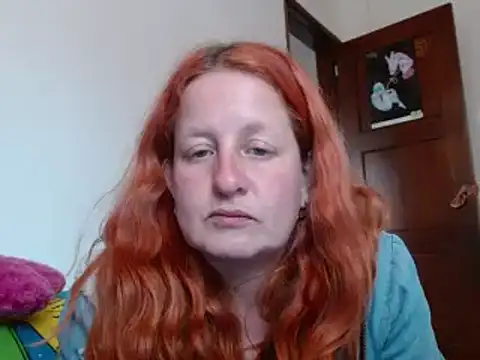 Snapshot of ViioletaMora chatting on 10/10/25, 07:58 ViioletaMora online show from 10/10/25, 07:58