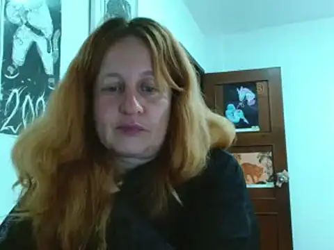 Snapshot of ViioletaMora chatting on 04/24/26, 05:31 ViioletaMora online show from 04/24/26, 05:31