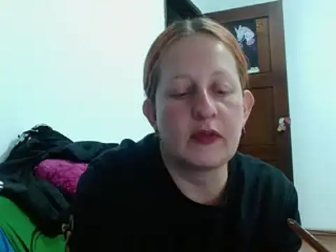 ViioletaMora online show from 11/02/25, 11:21