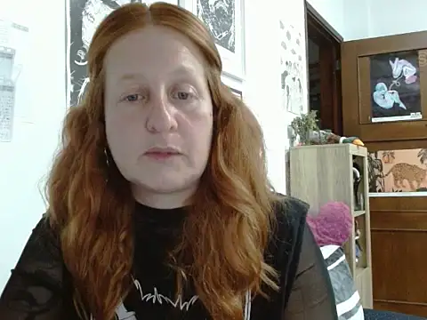 Snapshot of ViioletaMora chatting on 05/04/26, 11:40 ViioletaMora online show from 05/04/26, 11:40