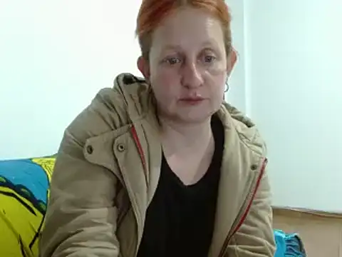 Snapshot of ViioletaMora chatting on 10/01/25, 11:52 ViioletaMora online show from 10/01/25, 11:52