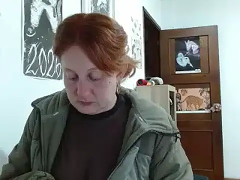 Snapshot of ViioletaMora chatting on 04/26/26, 04:21 ViioletaMora online show from 04/26/26, 04:21