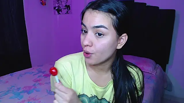 Snapshot of Ariel_Zeo1 chatting on 06/01/26, 07:57 Ariel Zeo1 online show from 06/01/26, 07:57