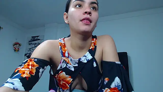 Ariel Zeo1 online show from 12/14/25, 08:36