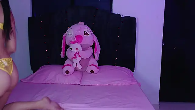 Ariel Zeo1 online show from 02/09/26, 08:18