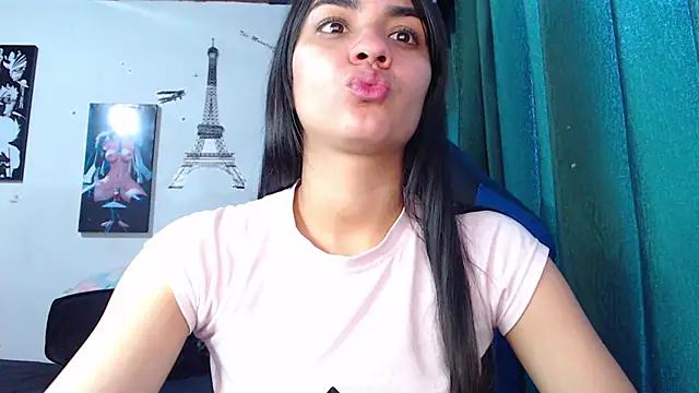 Snapshot of Ariel_Zeo1 chatting on 02/24/25, 07:09 Ariel Zeo1 online show from 02/24/25, 07:09