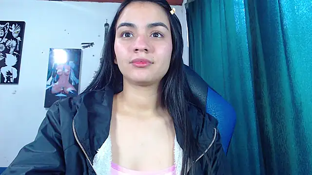 Snapshot of Ariel_Zeo1 chatting on 03/14/25, 07:23 Ariel Zeo1 online show from 03/14/25, 07:23