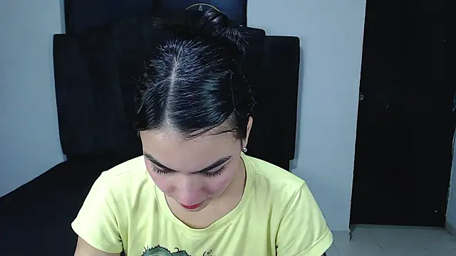 Ariel Zeo1 online show from 03/21/26, 07:51