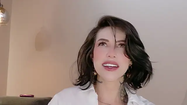 Snapshot of Hannah_Borbon chatting on 03/31/26, 02:46 Hannah Borbon online show from 03/31/26, 02:46