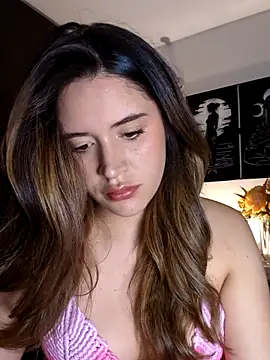 maliciaworld online show from 11/18/25, 12:37