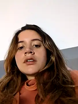 maliciaworld online show from 10/27/25, 09:38