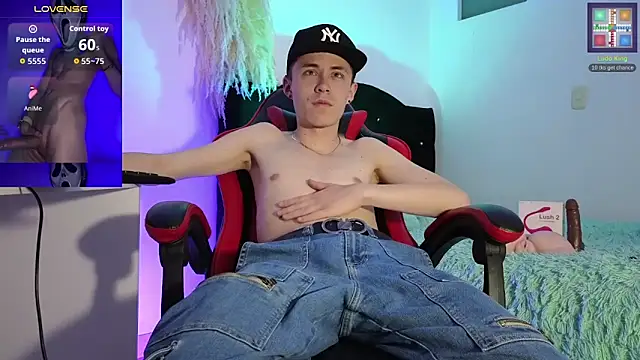 Snapshot of Elian_Cooper chatting on 11/07/25, 01:43 Elian Cooper online show from 11/07/25, 01:43