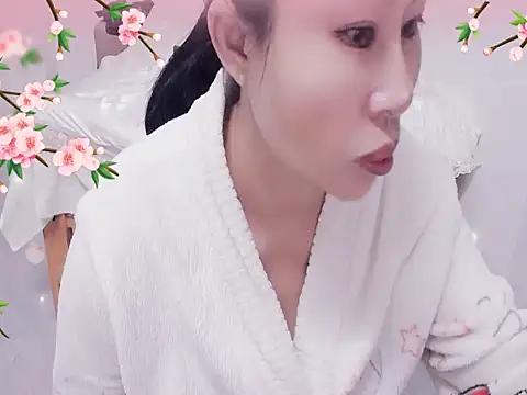 xiaoxuer online show from 03/07/25, 05:18