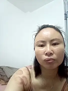 xiaoxuer online show from 05/08/26, 03:10