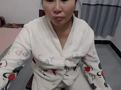 xiaoxuer online show from 10/30/25, 03:16