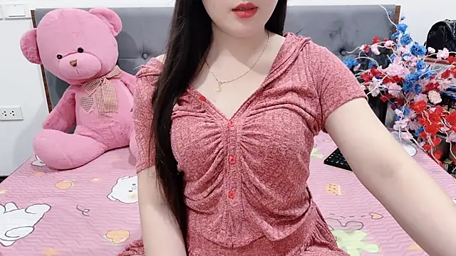 Funikio online show from 04/16/26, 01:56