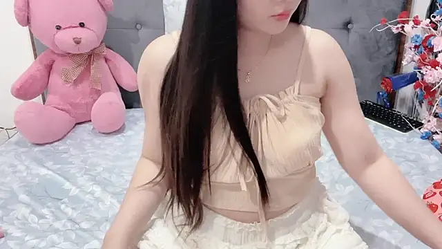 Funikio online show from 05/11/26, 01:18