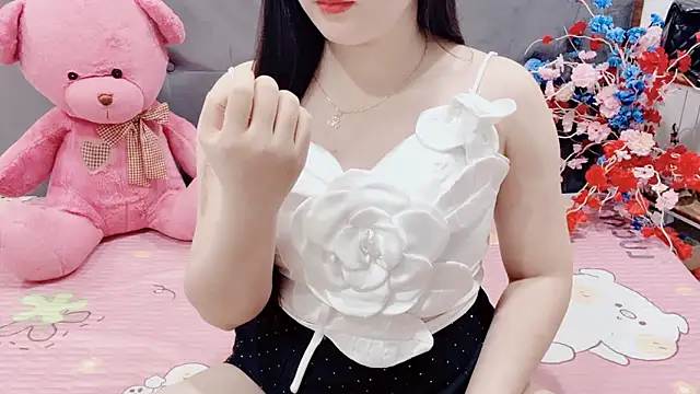 Funikio online show from 02/12/26, 02:33