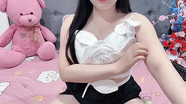 Funikio online show from 05/01/26, 02:00