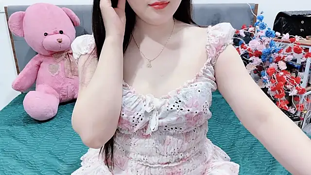 Funikio online show from 04/13/26, 02:43