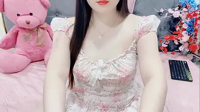 Funikio online show from 02/07/26, 01:30