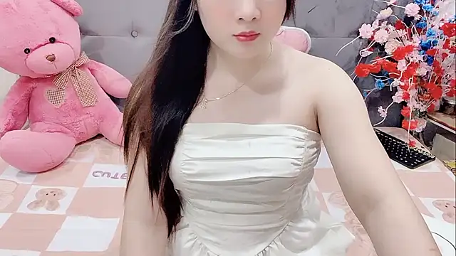 Funikio online show from 12/04/25, 02:27