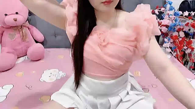 Funikio online show from 04/16/26, 01:28