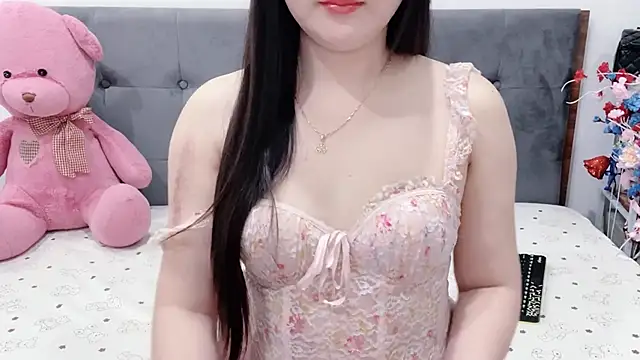 Funikio online show from 05/18/26, 02:12