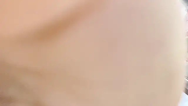 Funikio online show from 06/05/26, 01:21