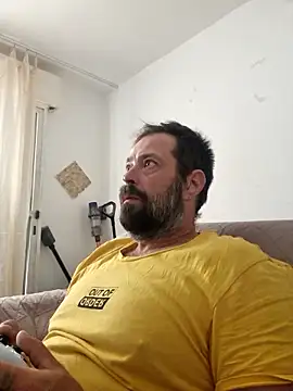 zefside42 online show from 10/31/25, 06:21